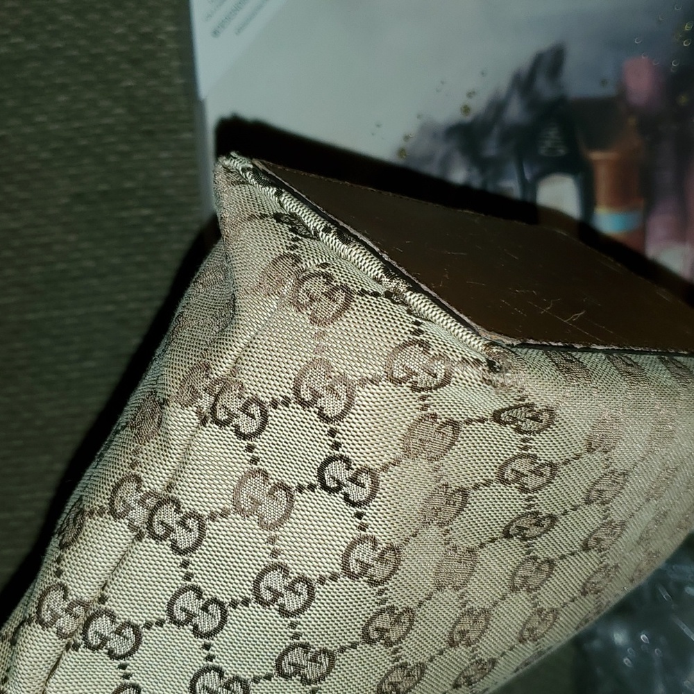 Authentic Gucci bucket bag - Picture 6 of 7
